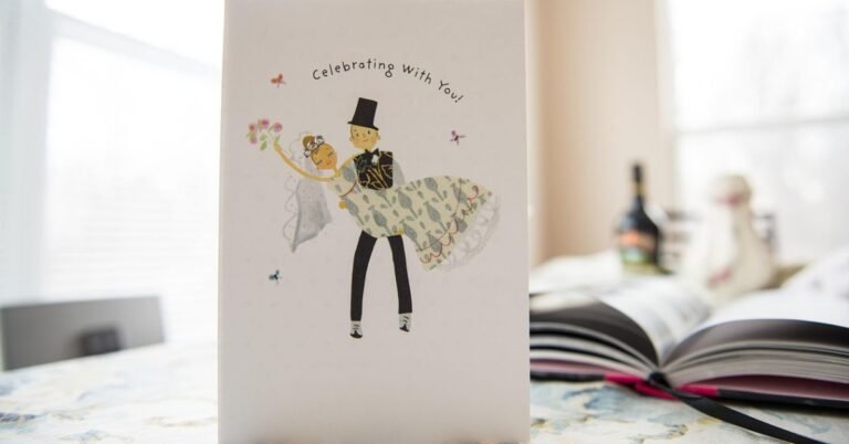 Wedding Invitations & RSVPs: Digital vs Print (Plus Free Tracking Tips!)