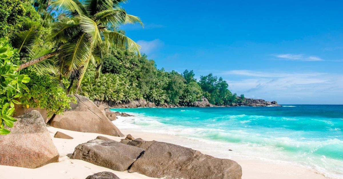 Pure Luxury in the Seychelles Pure Luxury in the Seychelles